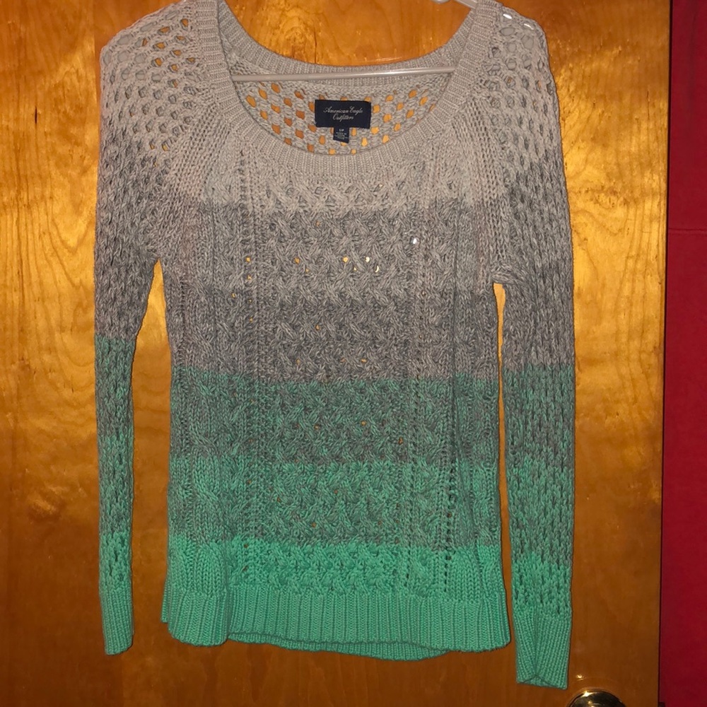 American eagle sweater